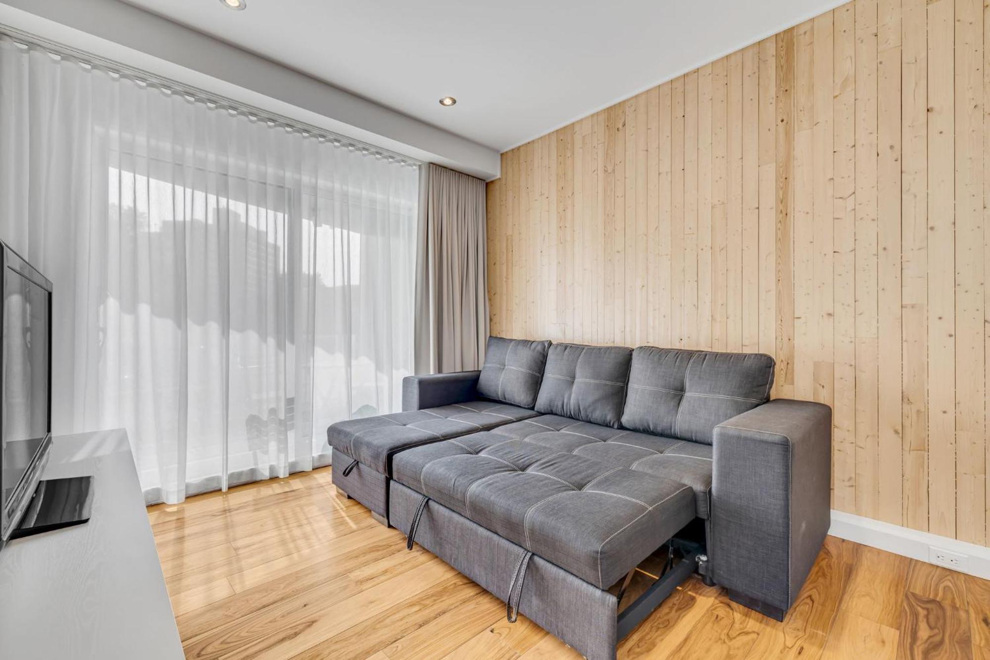 Initial / Ilot / Downtown Apartment Quebec City
